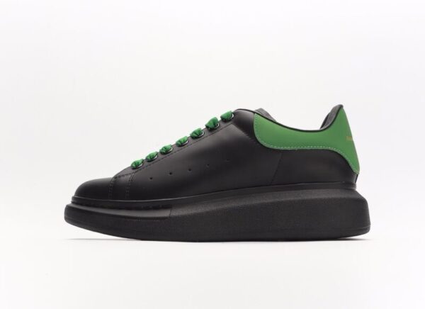 Alexander McQueen Oversized Black/Green