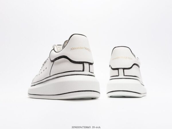 Alexander McQueen Oversized White/Black - Image 4