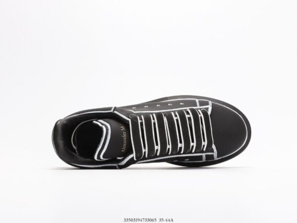 Alexander McQueen Oversized Black/White Outline - Image 3