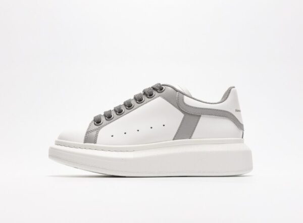 Alexander McQueen Oversized White/Grey