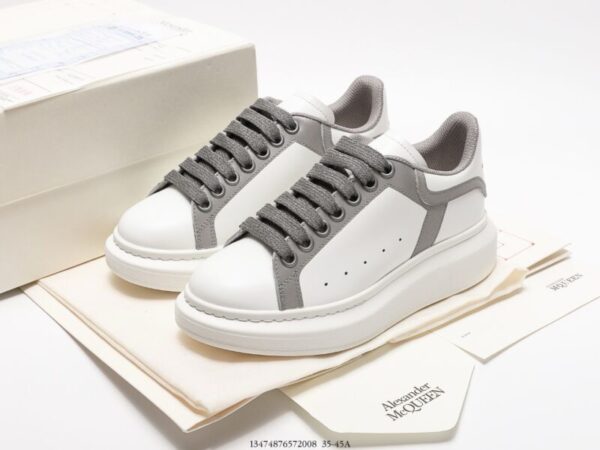 Alexander McQueen Oversized White/Grey - Image 3
