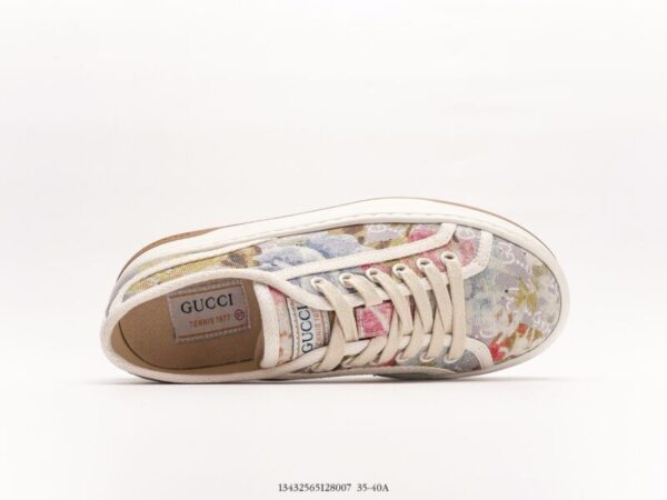 Gucci 50mm Tennis Treck - Image 3