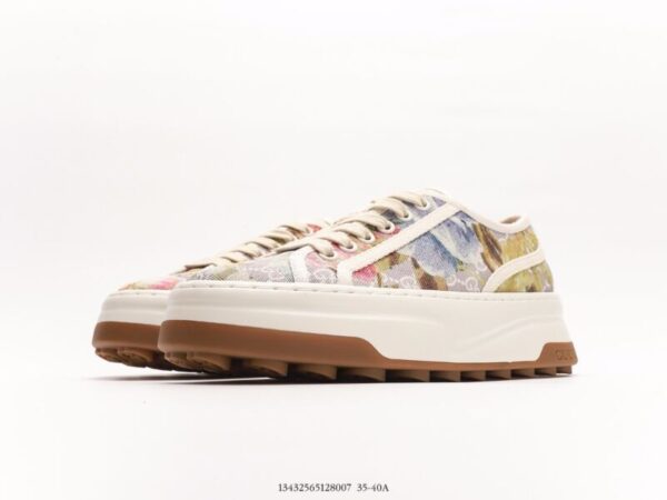 Gucci 50mm Tennis Treck - Image 5