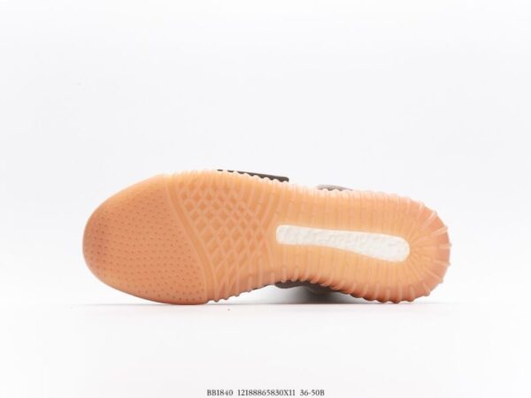 adidas Yeezy Boost 750 Light Grey Glow - Image 4