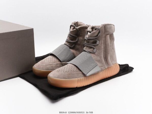 adidas Yeezy Boost 750 Light Grey Glow - Image 7